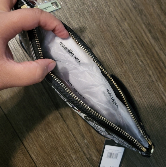 KARL LAGERFELD WRISTLET DOUBLE ZIP Multi Paris Icons NWT - Picture 11 of 16